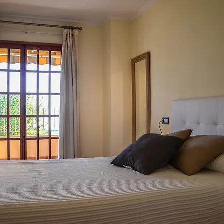 La Huerta Beach Flat Port Saplaya